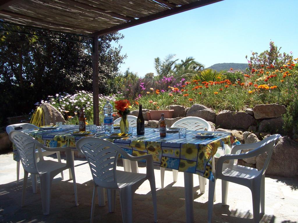 L'Oasi Villa Sant'Antioco Exterior photo